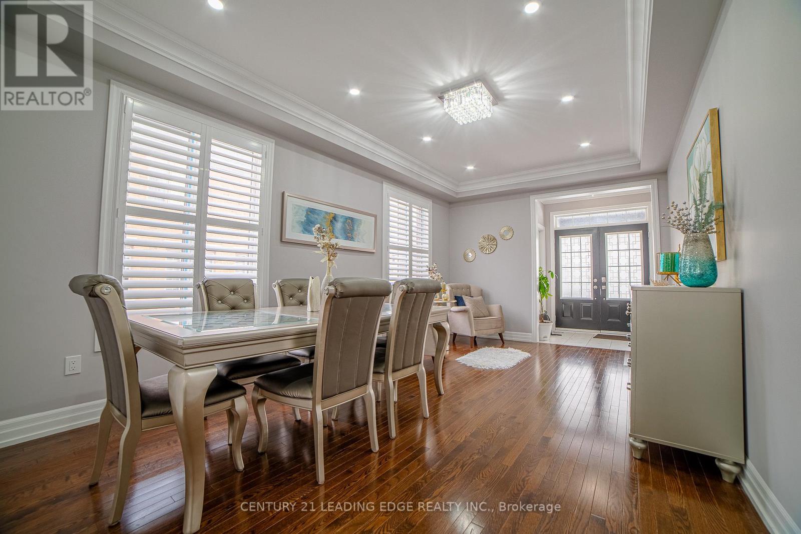 28 Prosperity Way, East Gwillimbury, Ontario  L9N 0V1 - Photo 7 - N12929160