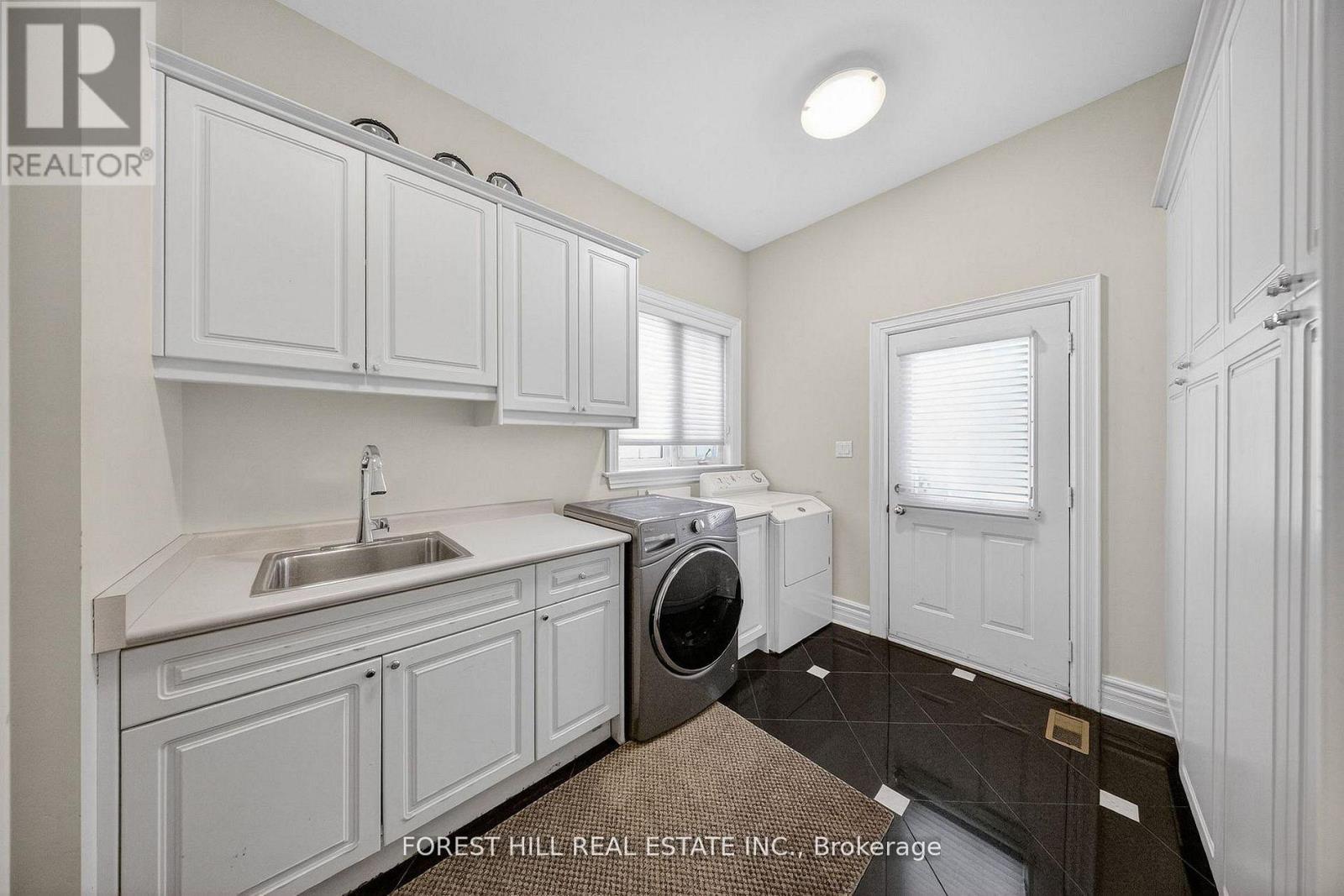 161 Renaissance Court, Vaughan, Ontario  L4J 7W4 - Photo 36 - N12929192