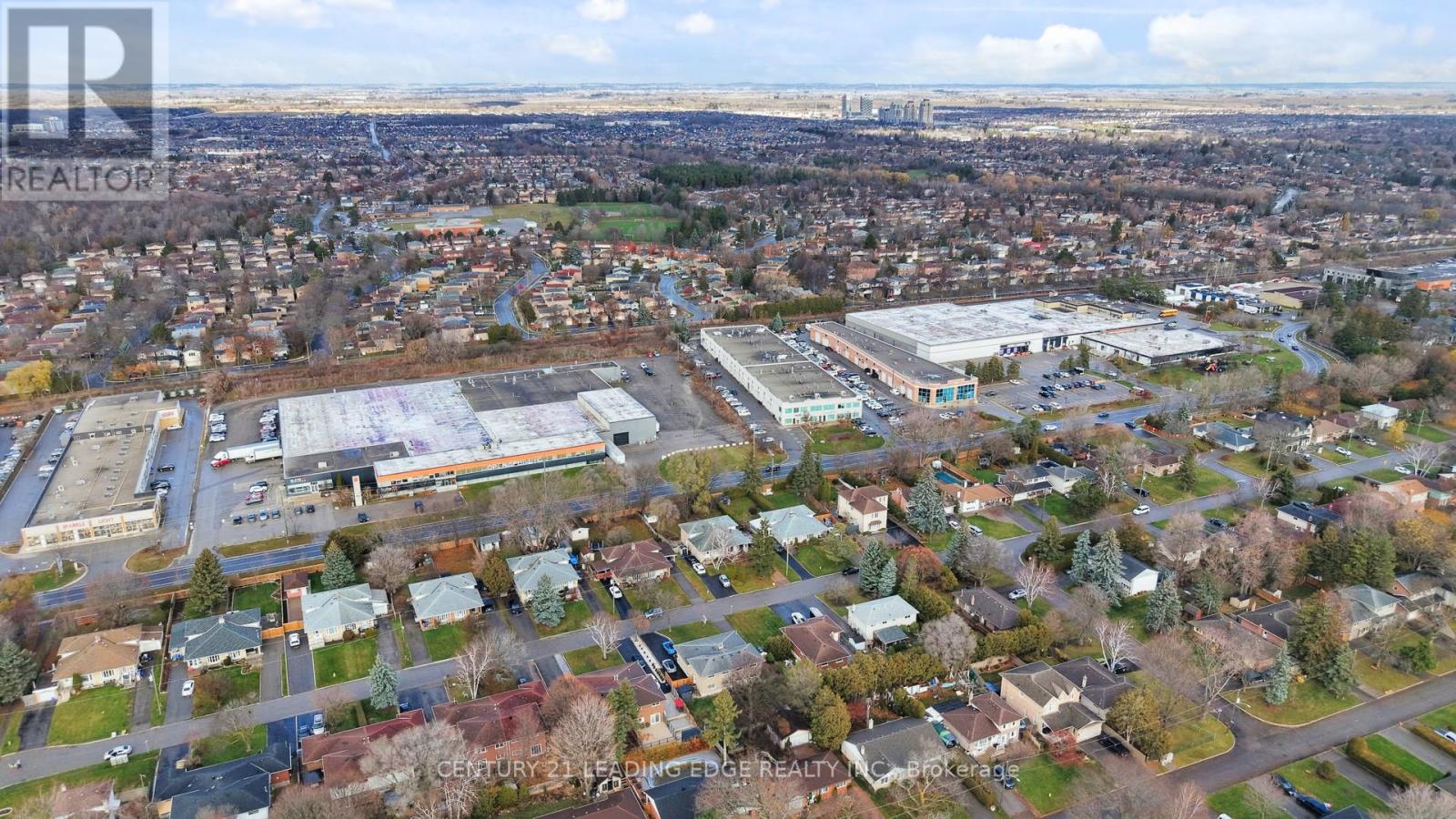 113 Sherwood Forest Drive, Markham, Ontario  L3P 1P9 - Photo 39 - N12914168