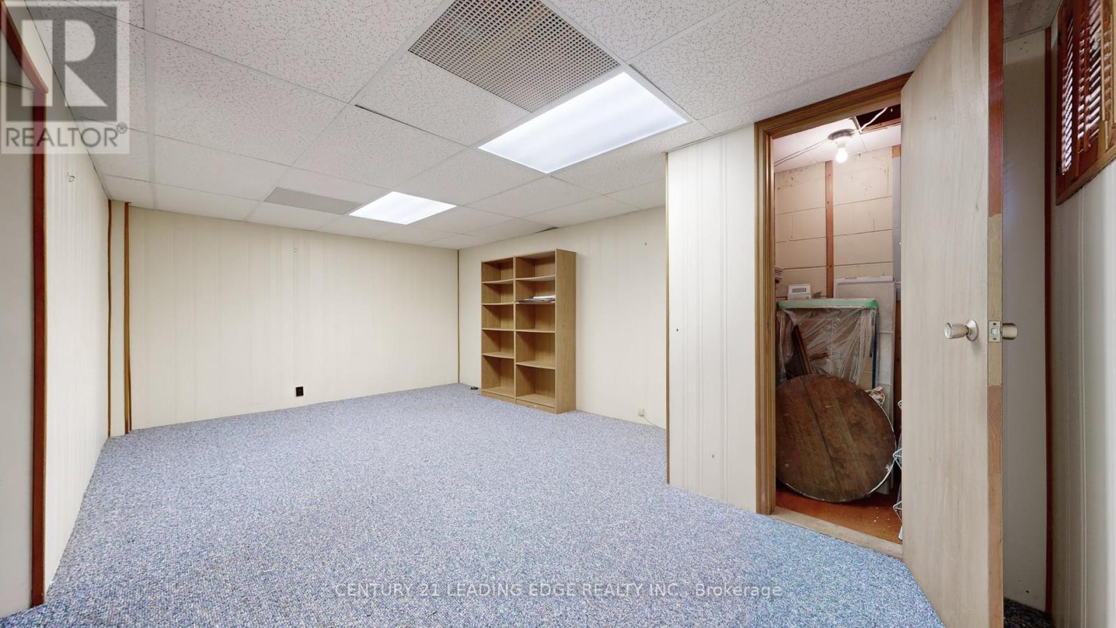 113 Sherwood Forest Drive, Markham, Ontario  L3P 1P9 - Photo 42 - N12914168