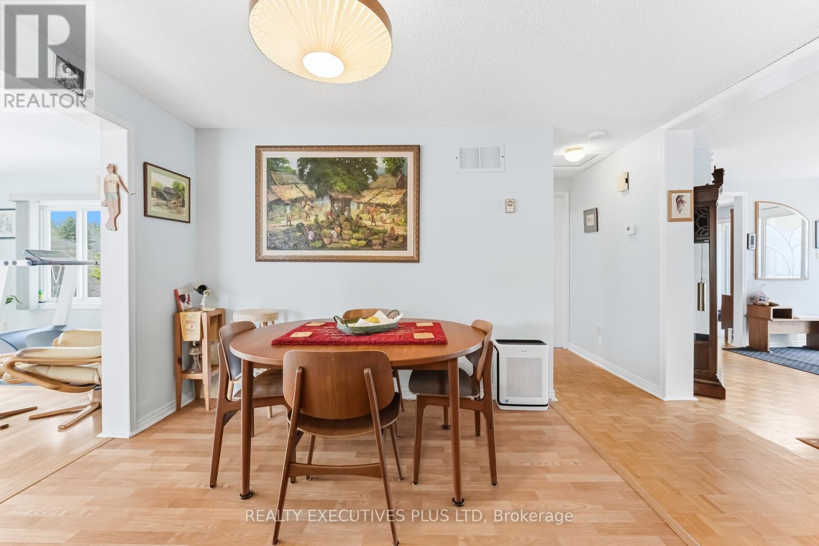 42 Tecumseth Pines Drive, New Tecumseth, Ontario  L0G 1W0 - Photo 14 - N12926588