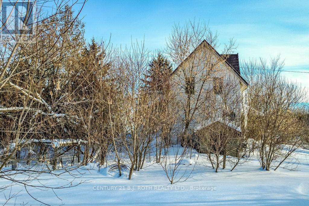 2448 Town Line, Oro-Medonte, Ontario  L0K 1E0 - Photo 11 - S12929164