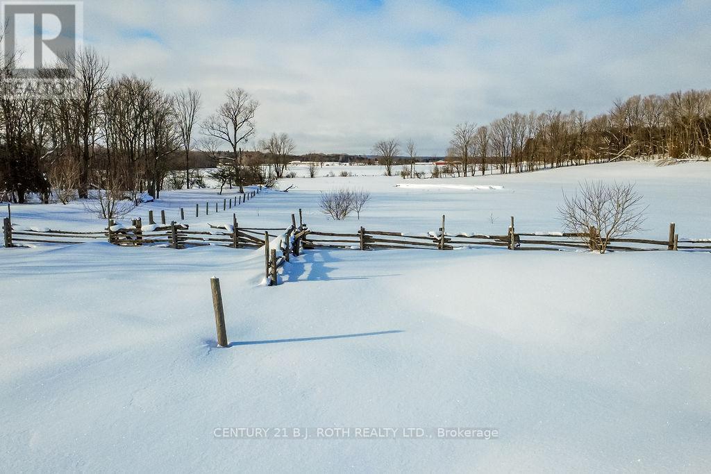 2448 Town Line, Oro-Medonte, Ontario  L0K 1E0 - Photo 14 - S12929164