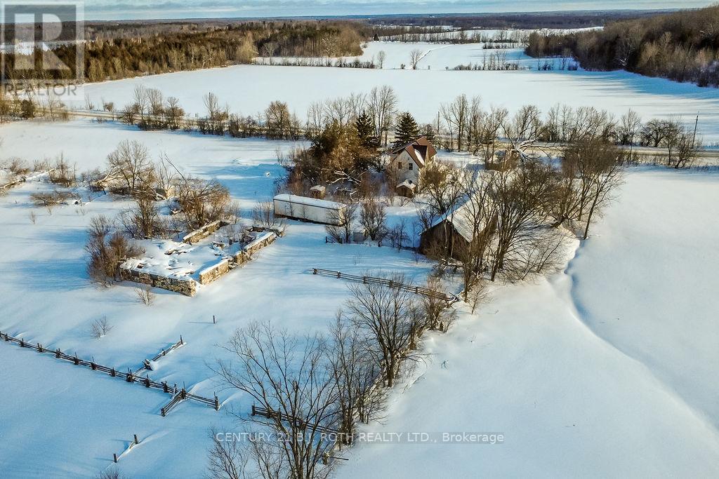 2448 Town Line, Oro-Medonte, Ontario  L0K 1E0 - Photo 17 - S12929164