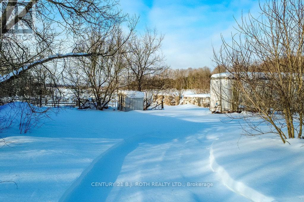 2448 Town Line, Oro-Medonte, Ontario  L0K 1E0 - Photo 5 - S12929164