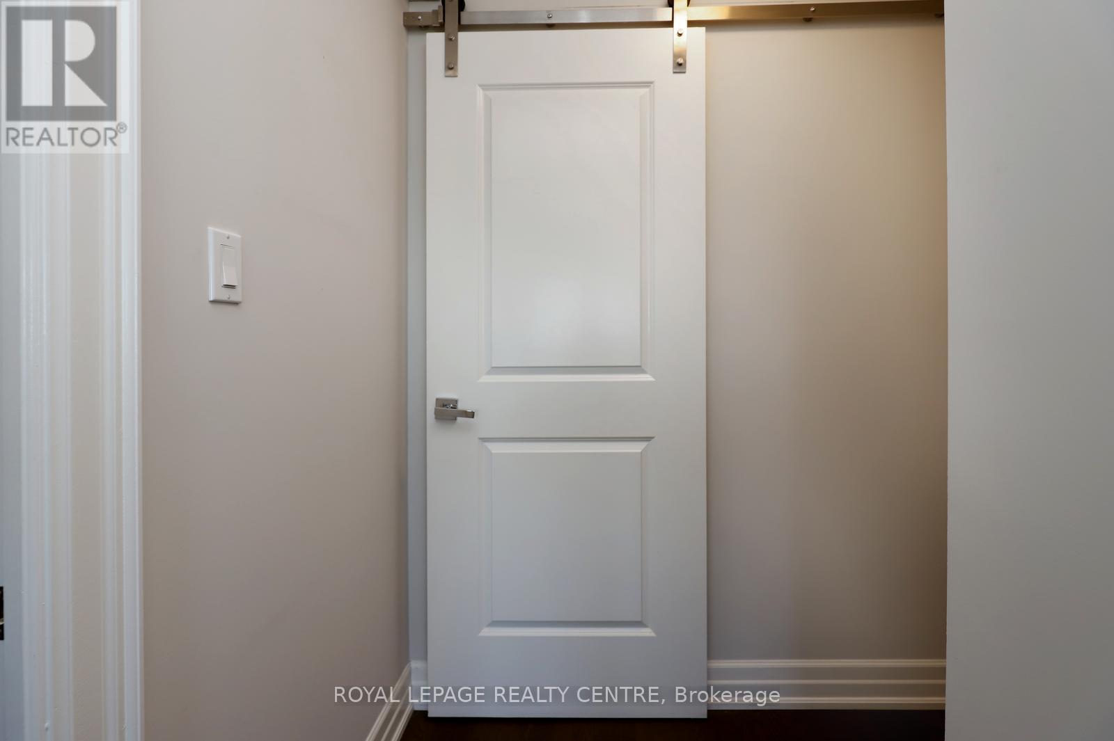 1607 - 1359 White Oaks Boulevard, Oakville, Ontario  L6H 2R8 - Photo 30 - W12866998