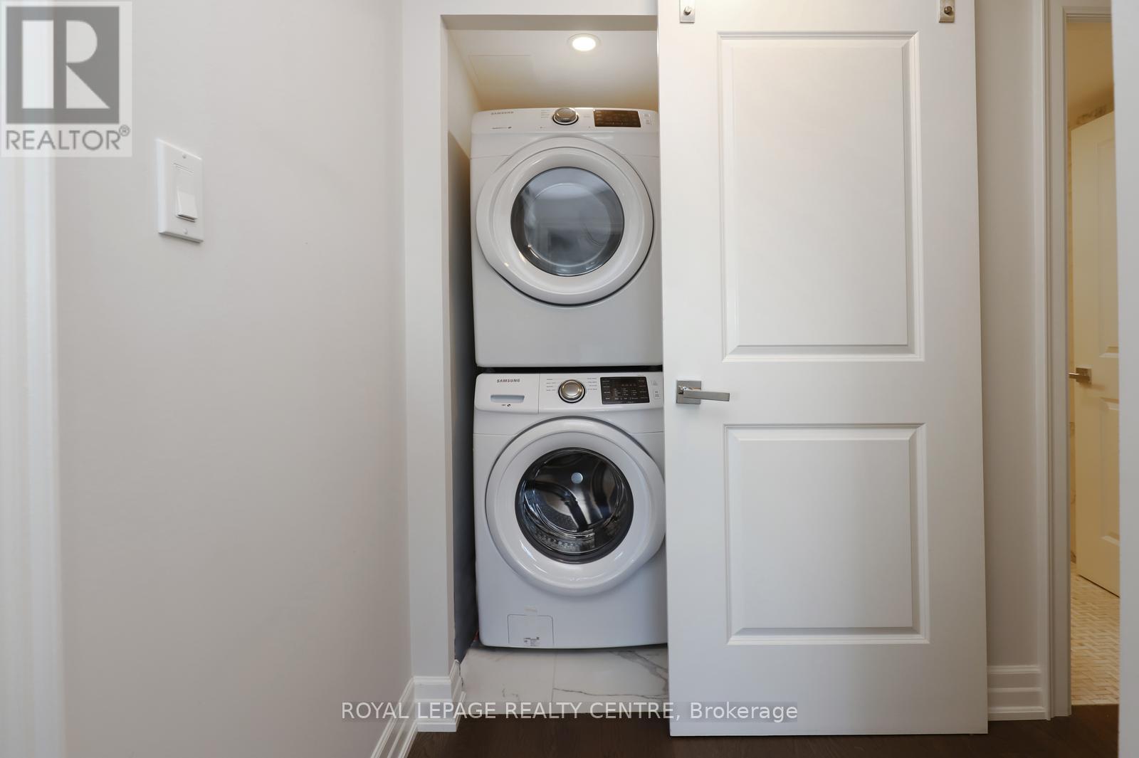 1607 - 1359 White Oaks Boulevard, Oakville, Ontario  L6H 2R8 - Photo 31 - W12866998