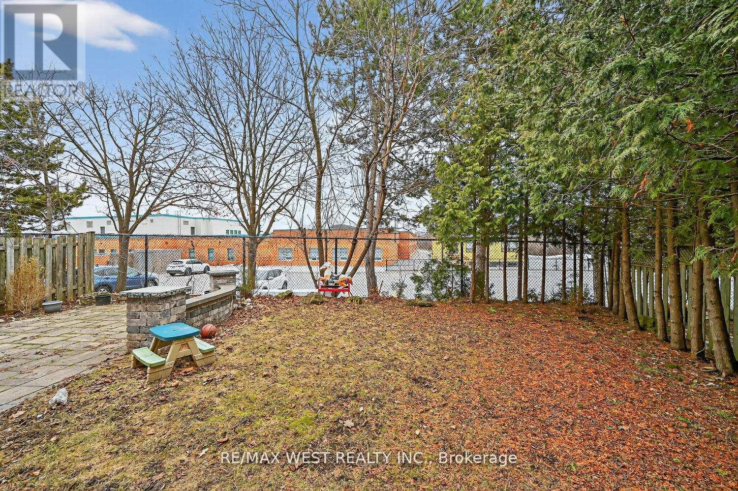 75 Forestgrove Circle, Brampton, Ontario L6Z 4T3 - Photo 41 - W12736930