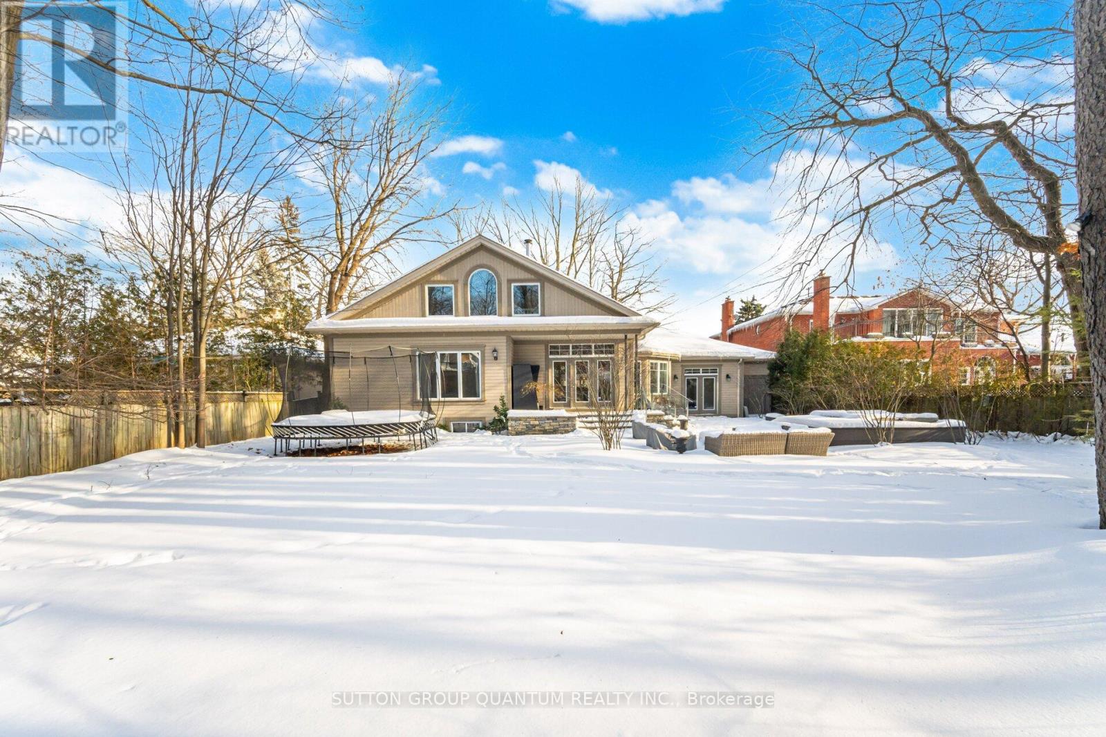 133 Mineola Road E, Mississauga, Ontario  L5G 2E7 - Photo 43 - W12914788