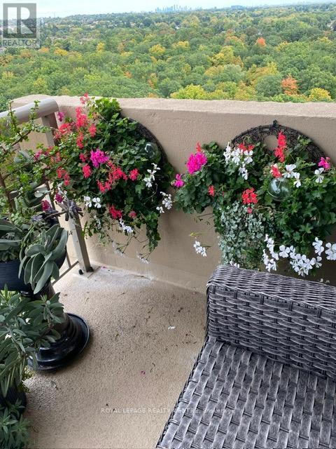 1607 - 1359 White Oaks Boulevard, Oakville, Ontario  L6H 2R8 - Photo 48 - W12866998