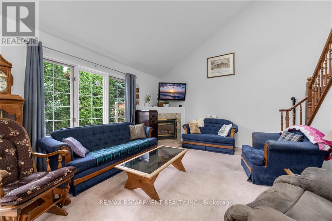 4112 Boysenberry Court, Lincoln (Lincoln-Jordan/vineland), Ontario  L0R 2C0 - Photo 15 - X12478799