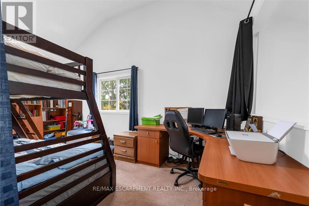 4112 Boysenberry Court, Lincoln (Lincoln-Jordan/vineland), Ontario  L0R 2C0 - Photo 24 - X12478799