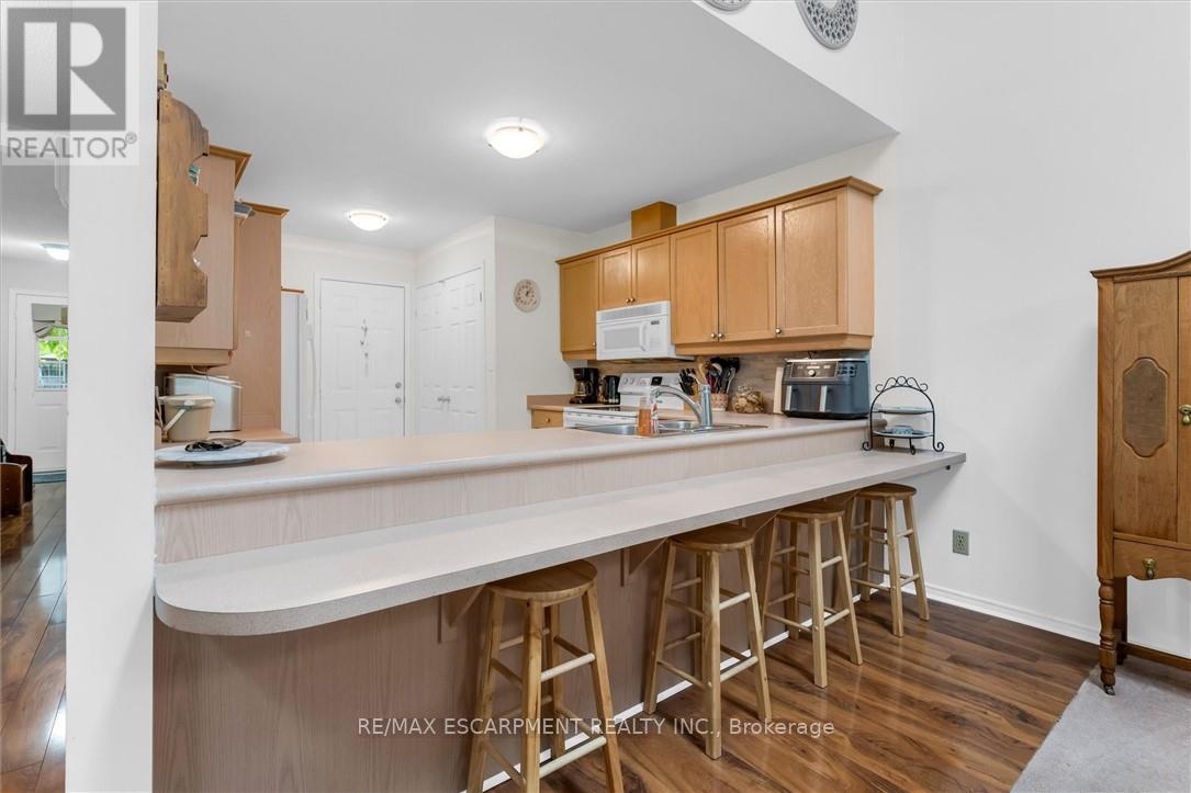 4112 Boysenberry Court, Lincoln (Lincoln-Jordan/vineland), Ontario  L0R 2C0 - Photo 18 - X12478799