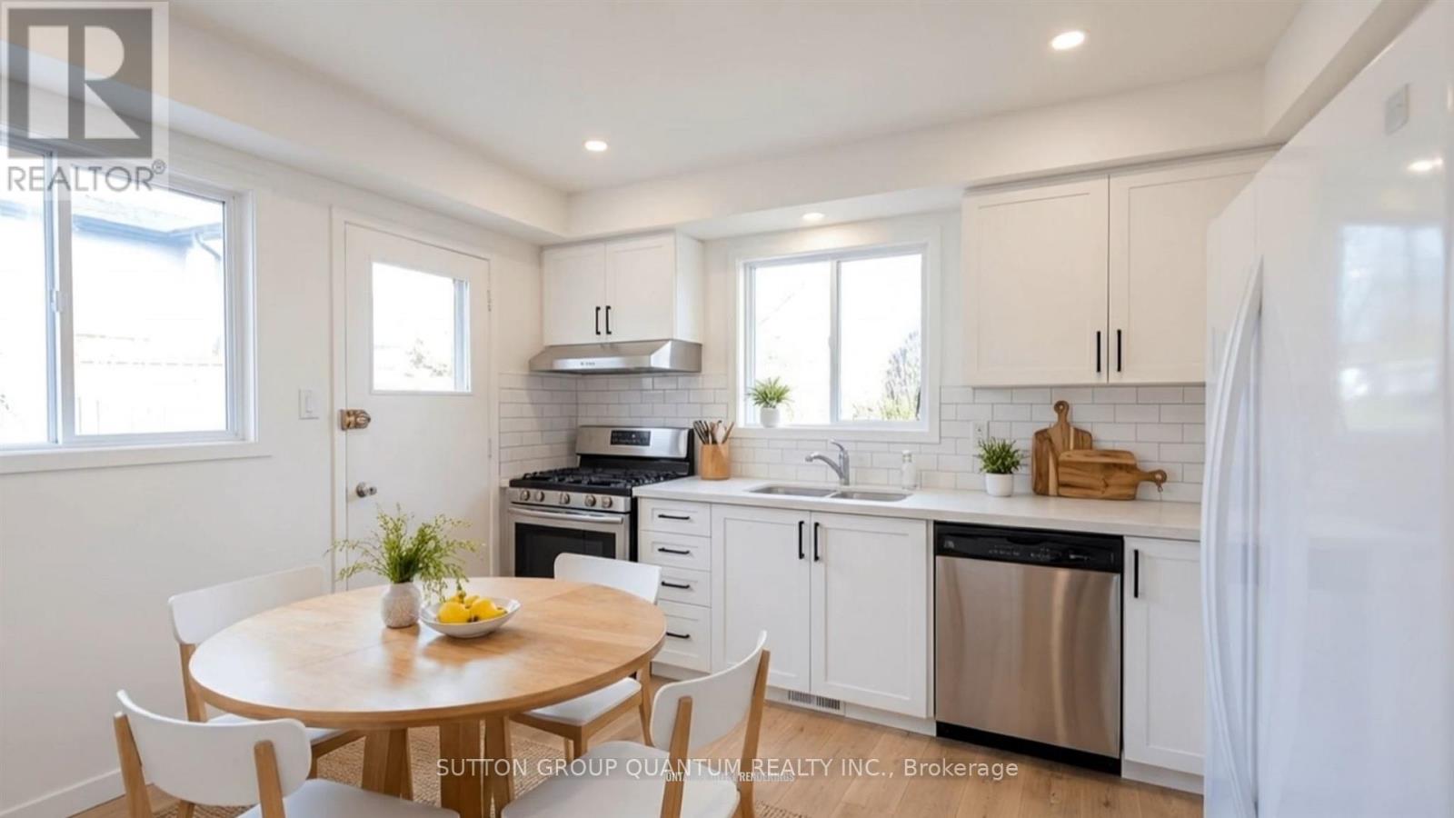 2486 Oak Row Crescent, Mississauga, Ontario  L5L 1P4 - Photo 15 - W12929076