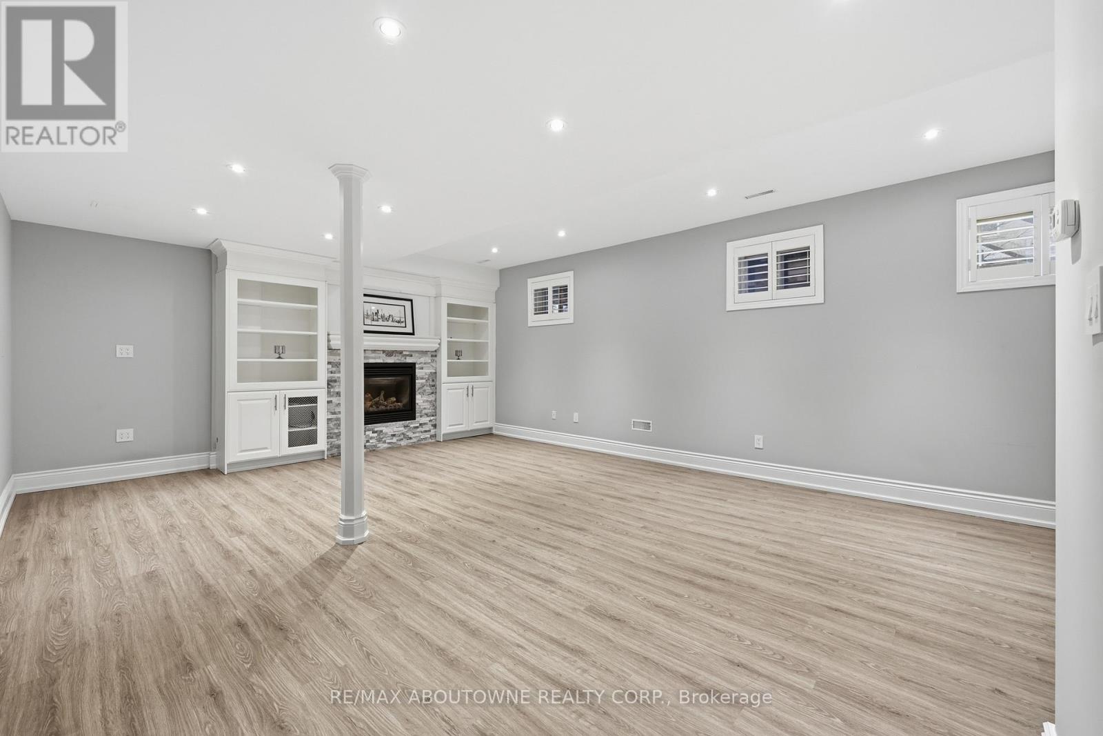 2225 Glazebrook Circle, Oakville (Wm Westmount), Ontario  L6M 5B5 - Photo 38 - W12929118