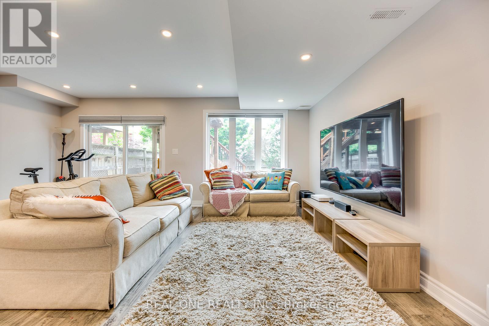 2379 Wasaga Drive, Oakville (Jc Joshua Creek), Ontario  L6H 0B7 - Photo 39 - W12929132