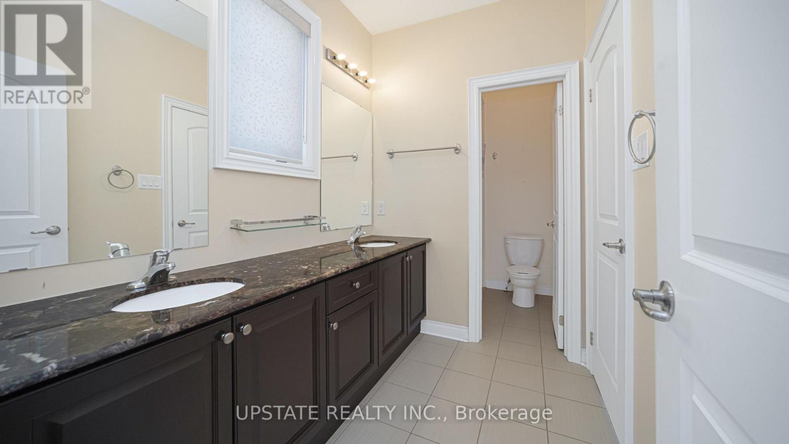 23 Dalmeny Drive, Brampton (Credit Valley), Ontario  L6X 0X3 - Photo 29 - W12929154