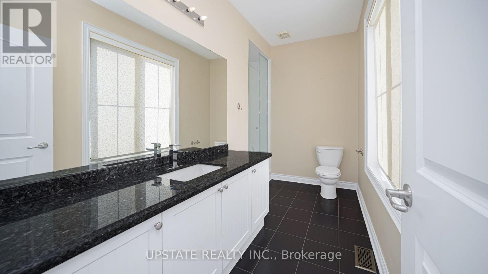 23 Dalmeny Drive, Brampton (Credit Valley), Ontario  L6X 0X3 - Photo 32 - W12929154