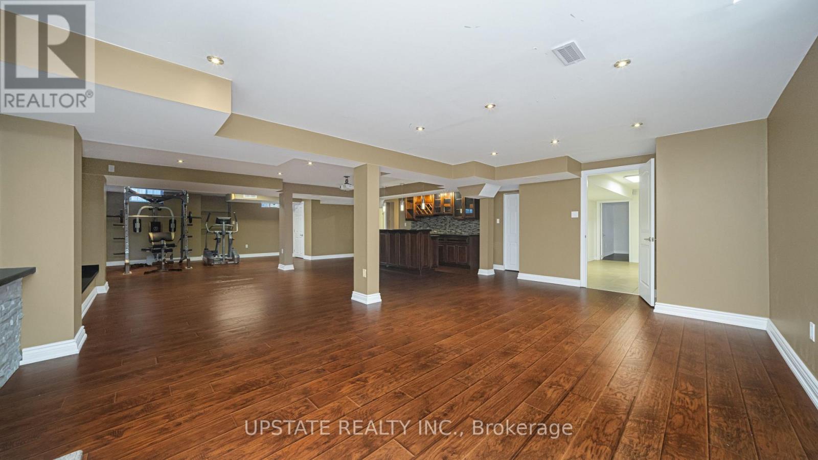 23 Dalmeny Drive, Brampton (Credit Valley), Ontario  L6X 0X3 - Photo 37 - W12929154