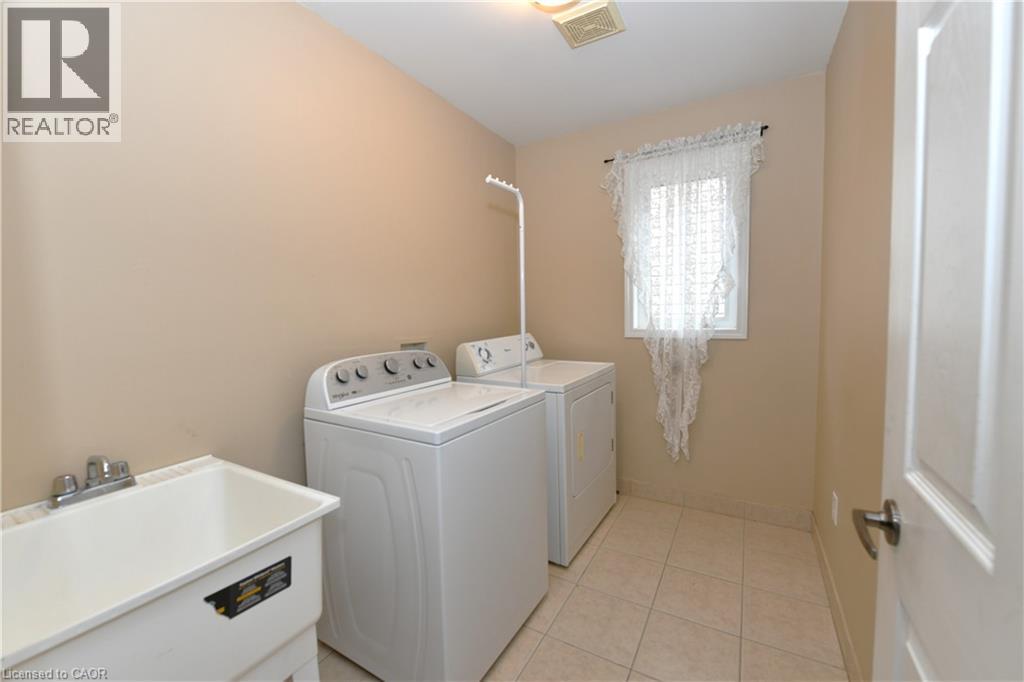 271 Baldwin Drive, Cambridge, Ontario  N3C 0B8 - Photo 14 - 40815278