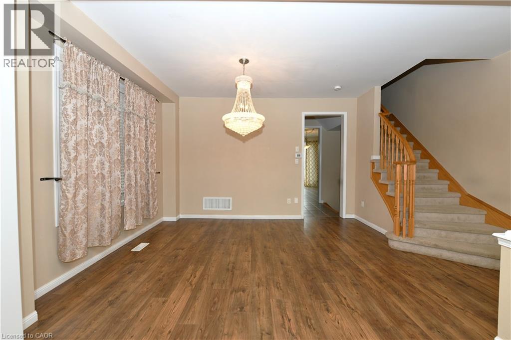 271 Baldwin Drive, Cambridge, Ontario  N3C 0B8 - Photo 7 - 40815278