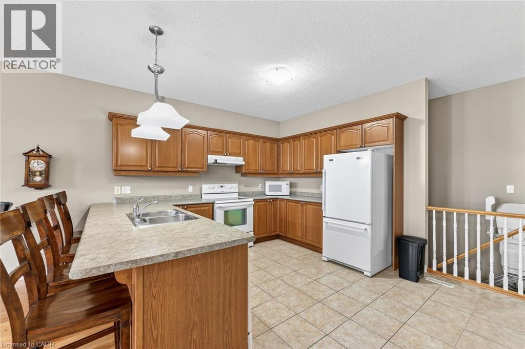 643 Southwood Way, Woodstock, Ontario  N4S 9A6 - Photo 15 - 40815184