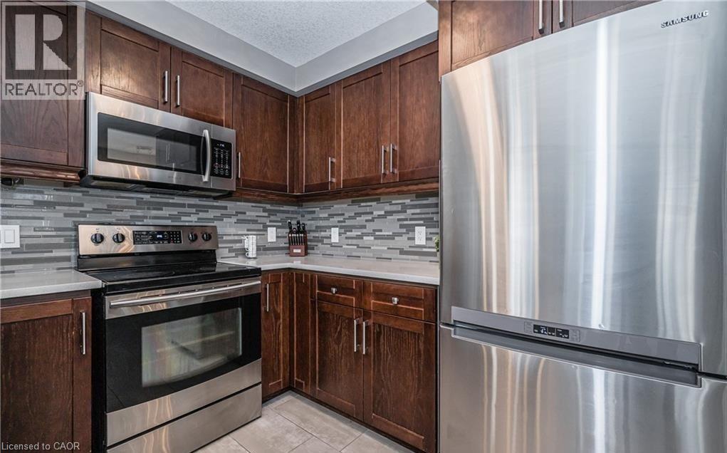 25 Machado Street, Kitchener, Ontario  N2R 0C1 - Photo 13 - 40815011