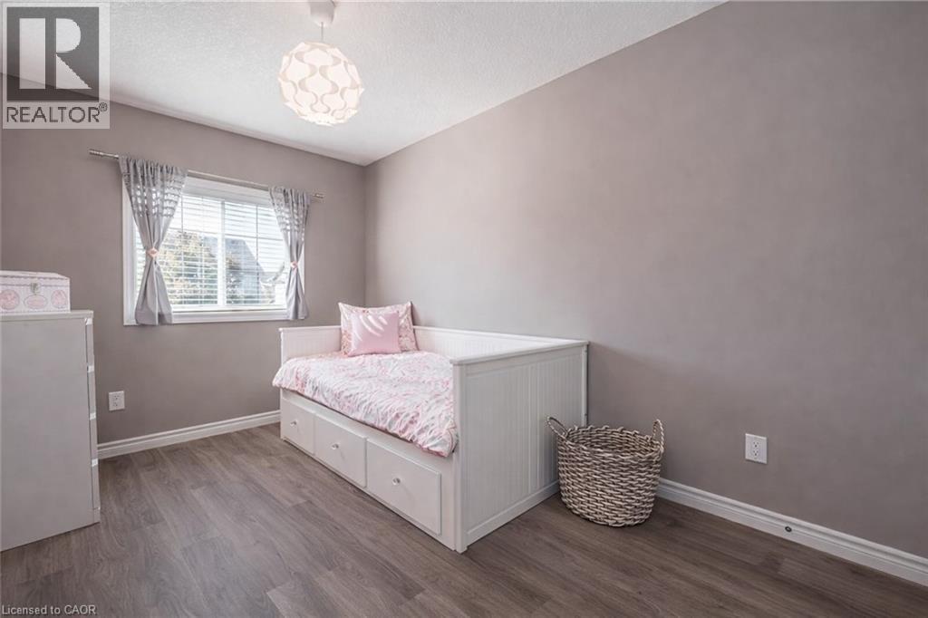 25 Machado Street, Kitchener, Ontario  N2R 0C1 - Photo 19 - 40815011