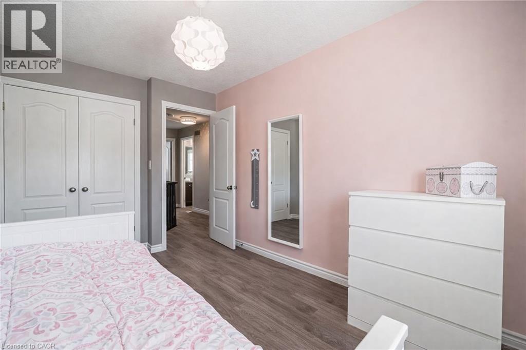 25 Machado Street, Kitchener, Ontario  N2R 0C1 - Photo 20 - 40815011