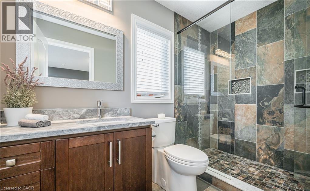 25 Machado Street, Kitchener, Ontario  N2R 0C1 - Photo 26 - 40815011