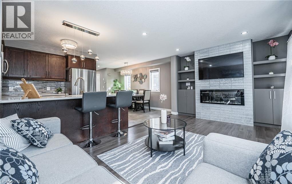 25 Machado Street, Kitchener, Ontario  N2R 0C1 - Photo 8 - 40815011