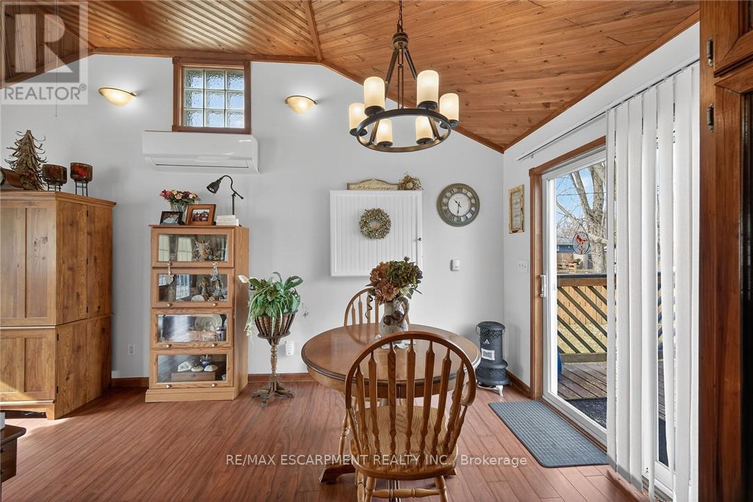 277 Blue Water Parkway, Haldimand, Ontario  N0A 1P0 - Photo 19 - X12929092