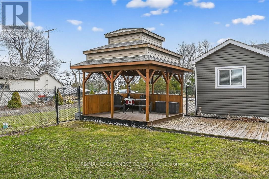 277 Blue Water Parkway, Haldimand, Ontario  N0A 1P0 - Photo 32 - X12929092