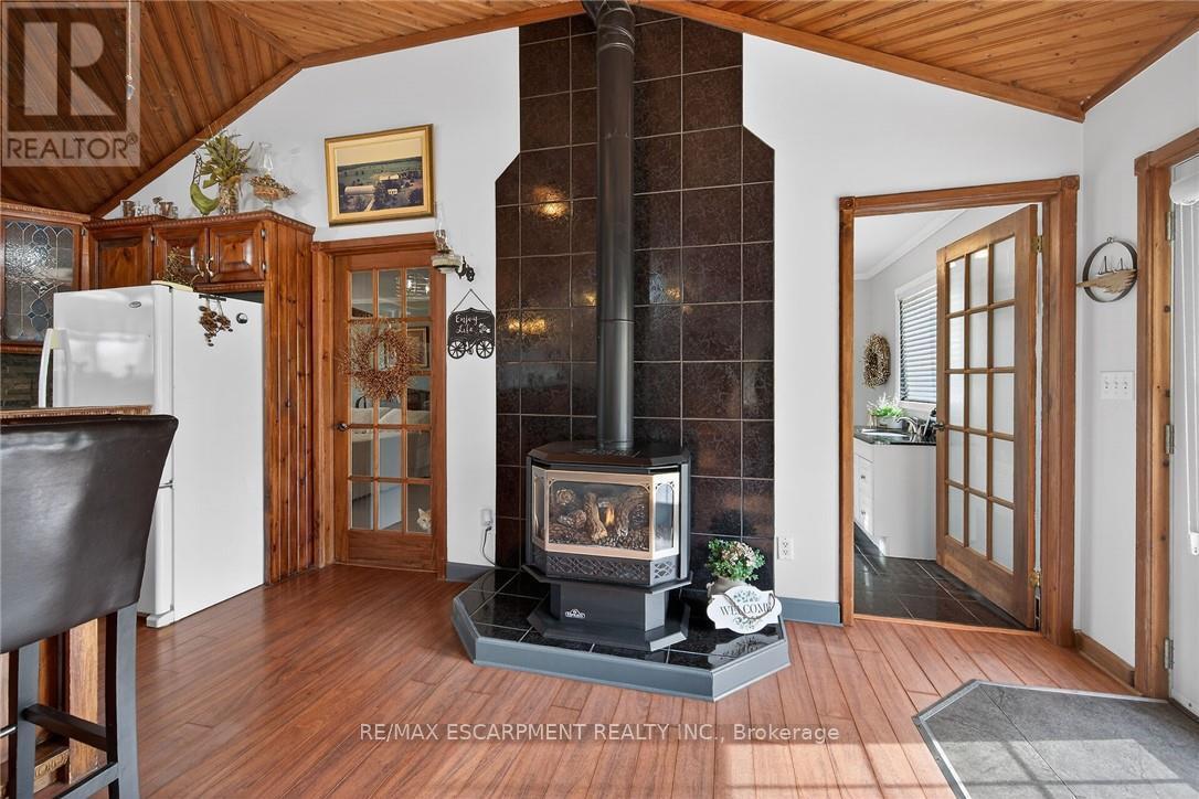 277 Blue Water Parkway, Haldimand, Ontario  N0A 1P0 - Photo 7 - X12929092