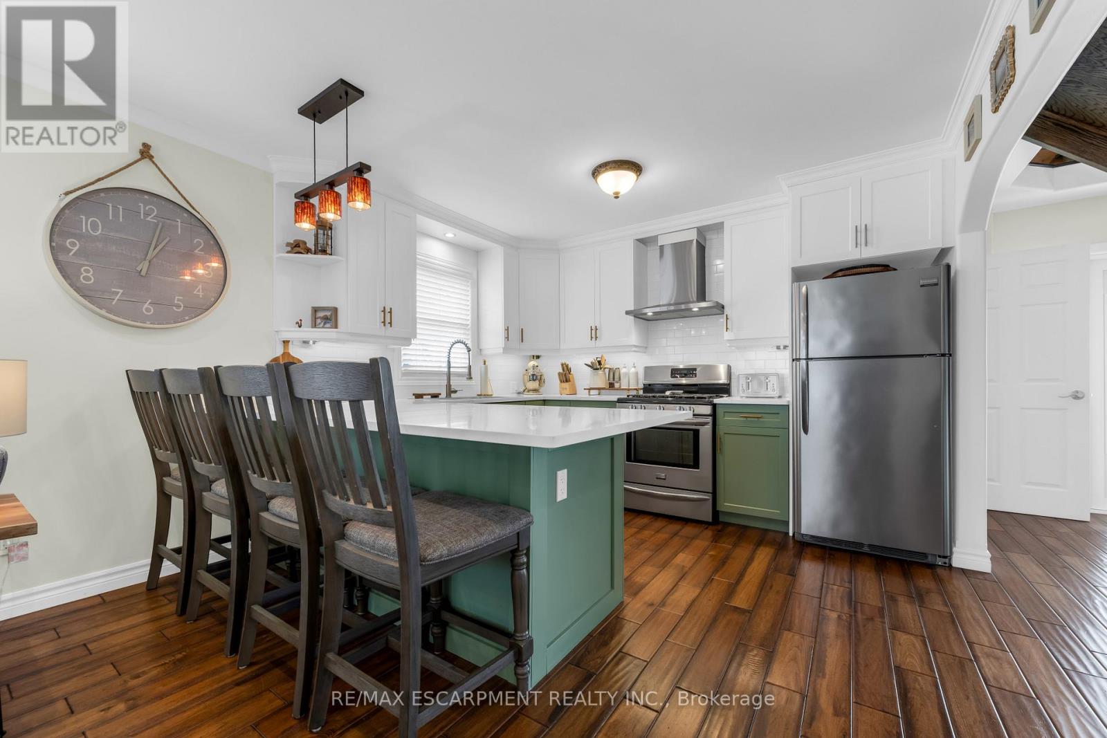 303 Nelson Street, Brantford, Ontario  N3S 4C9 - Photo 10 - X12929094