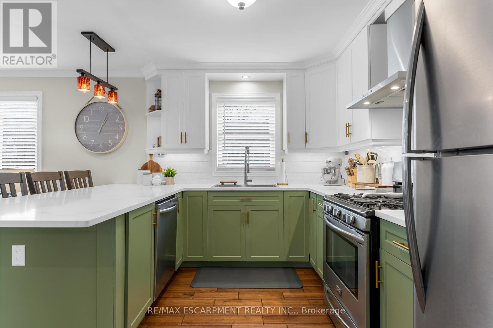 303 Nelson Street, Brantford, Ontario  N3S 4C9 - Photo 11 - X12929094