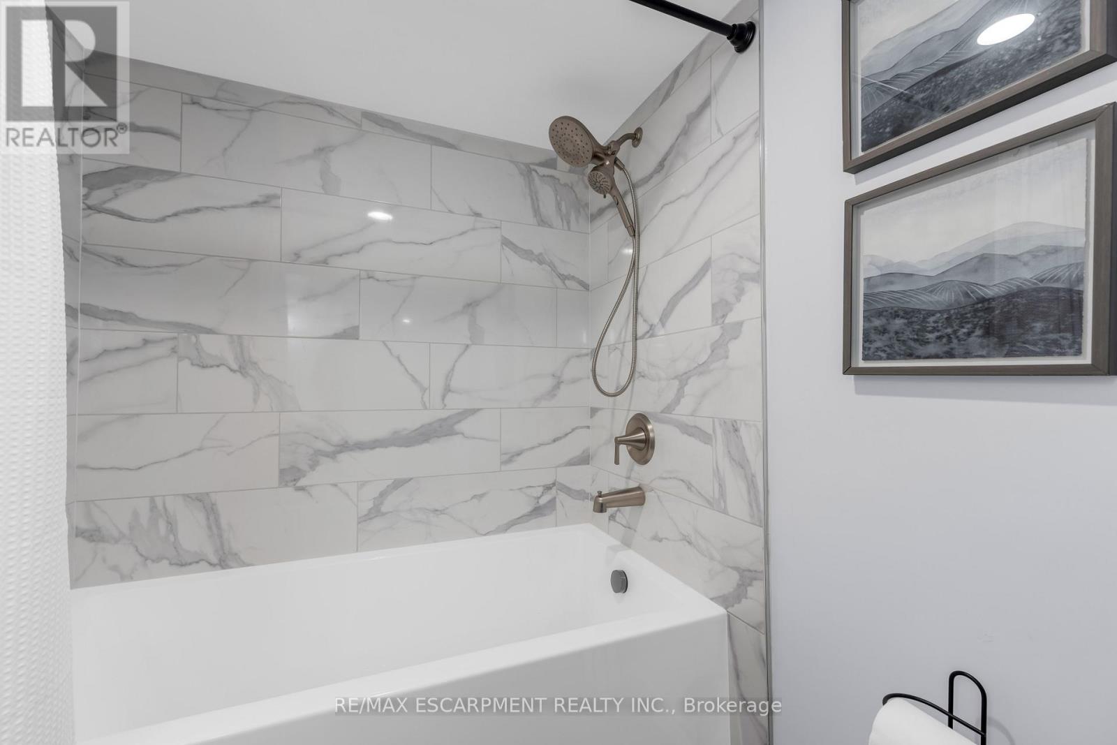 303 Nelson Street, Brantford, Ontario  N3S 4C9 - Photo 28 - X12929094