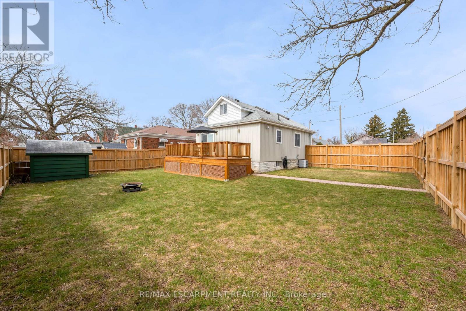 303 Nelson Street, Brantford, Ontario  N3S 4C9 - Photo 37 - X12929094