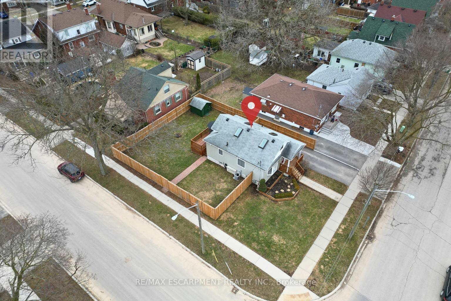 303 Nelson Street, Brantford, Ontario  N3S 4C9 - Photo 40 - X12929094