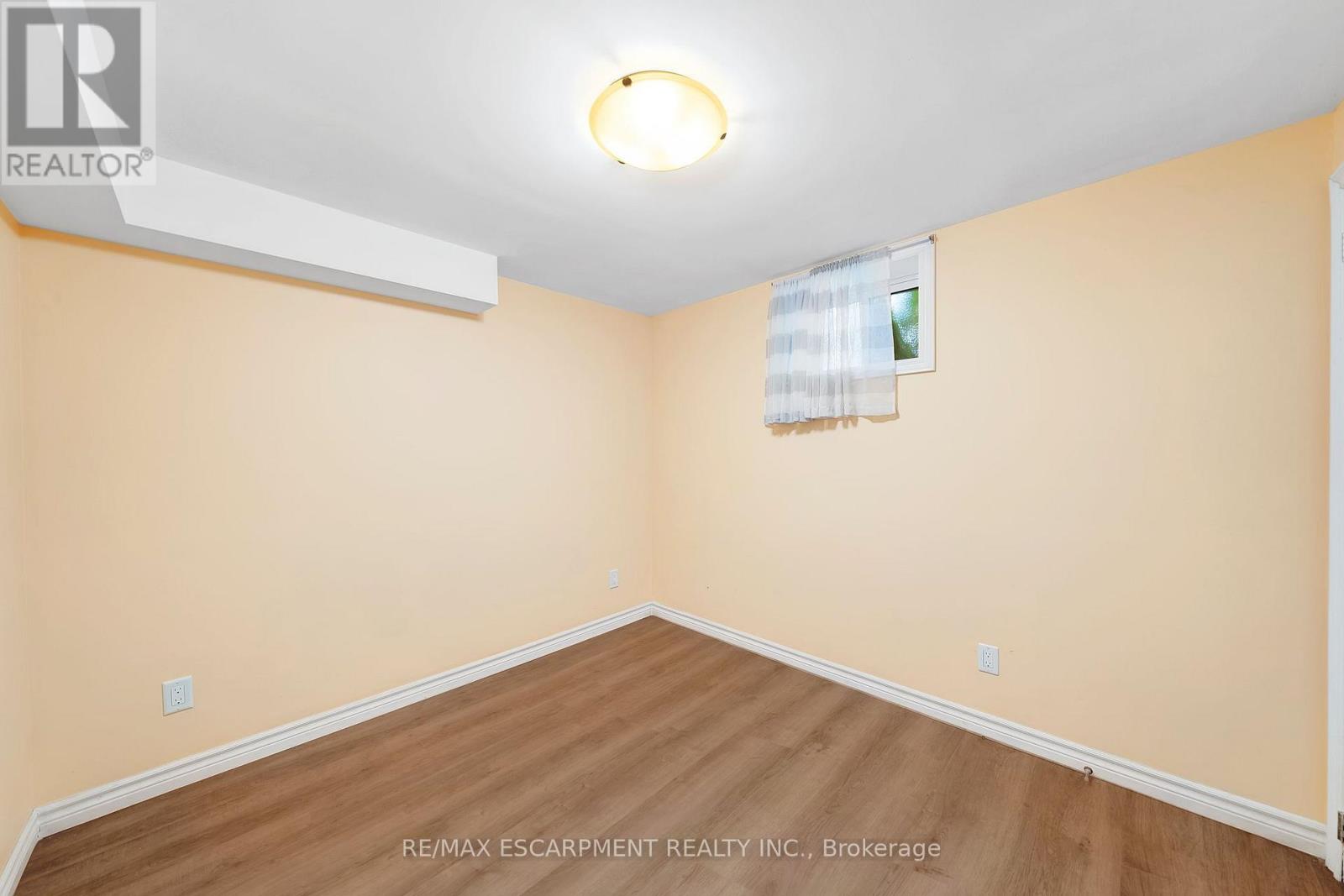 167 Miles Road, Hamilton, Ontario  L8W 1E2 - Photo 29 - X12929178