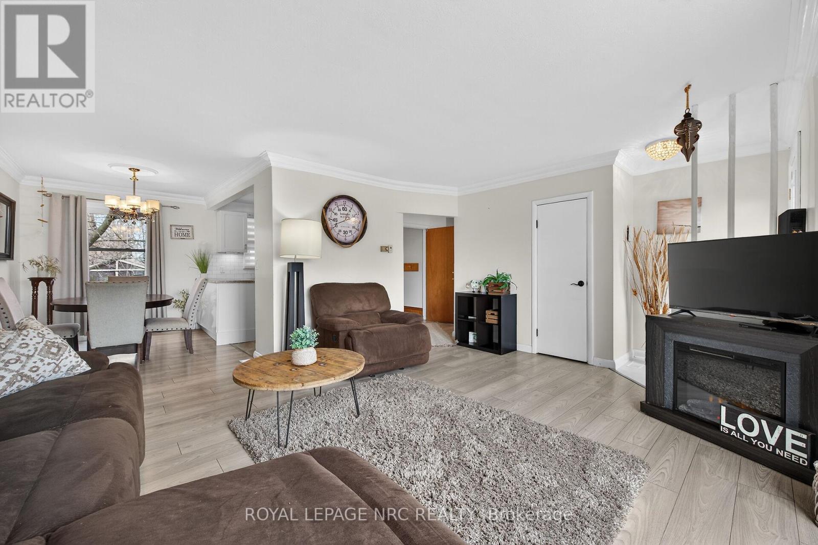 48 Alma Street S, Haldimand, Ontario  N0A 1H0 - Photo 12 - X12929184