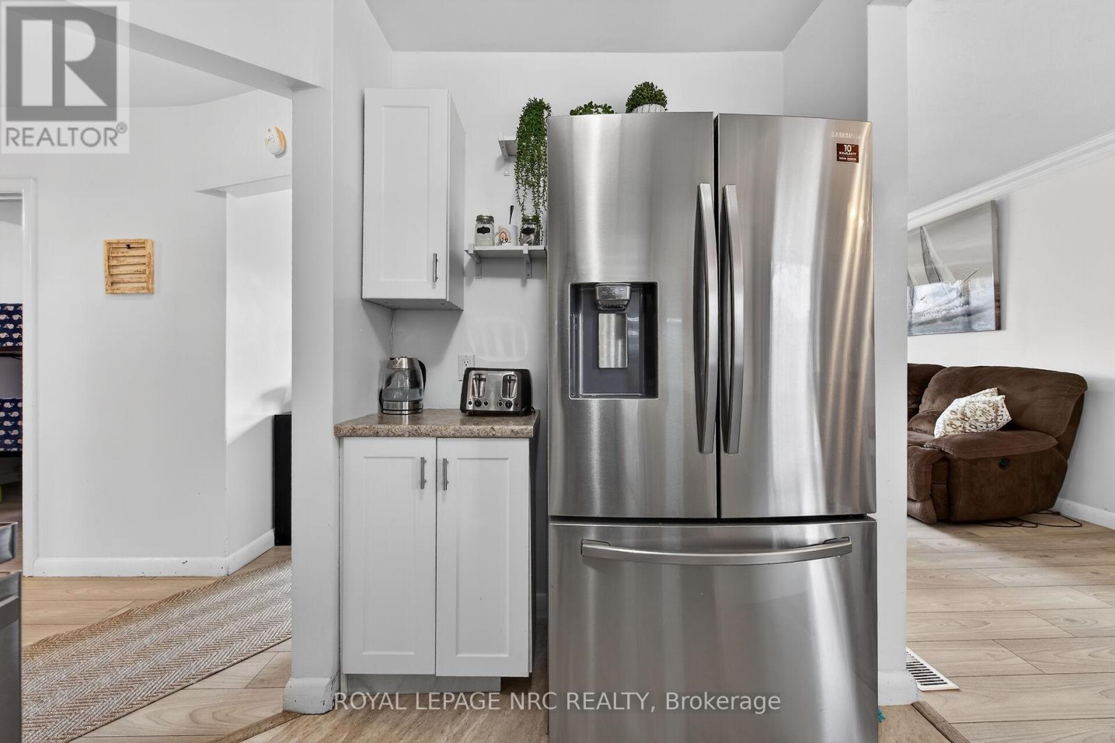 48 Alma Street S, Haldimand, Ontario  N0A 1H0 - Photo 18 - X12929184