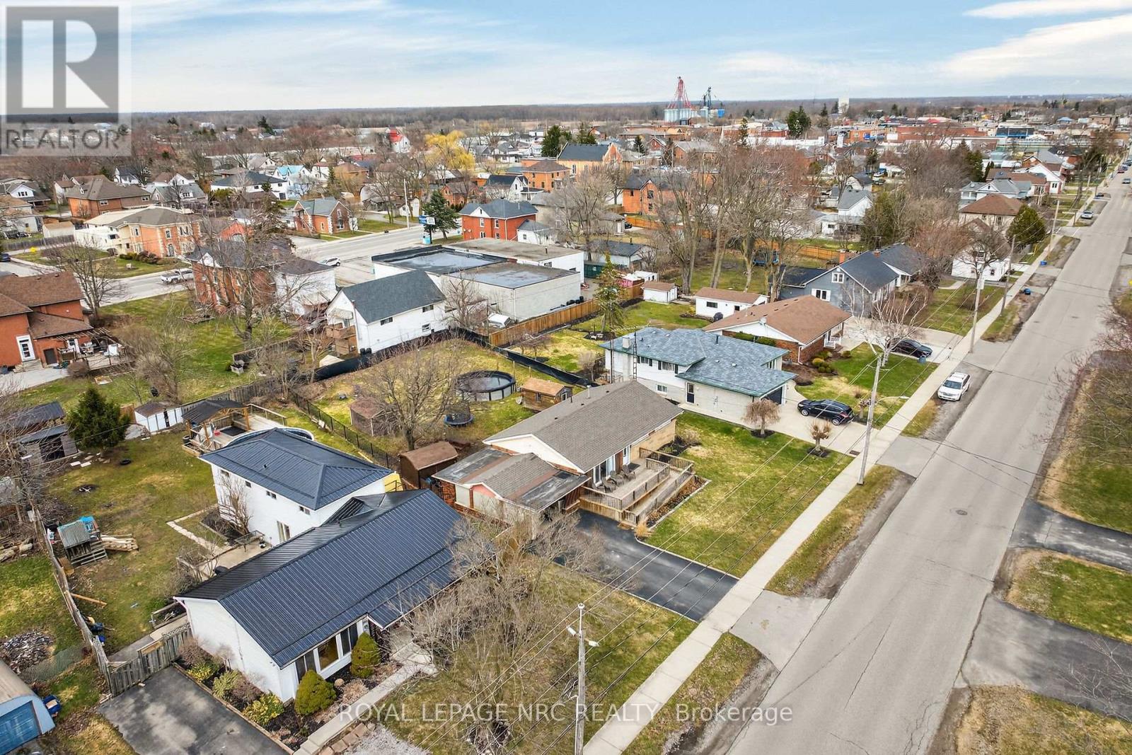 48 Alma Street S, Haldimand, Ontario  N0A 1H0 - Photo 42 - X12929184