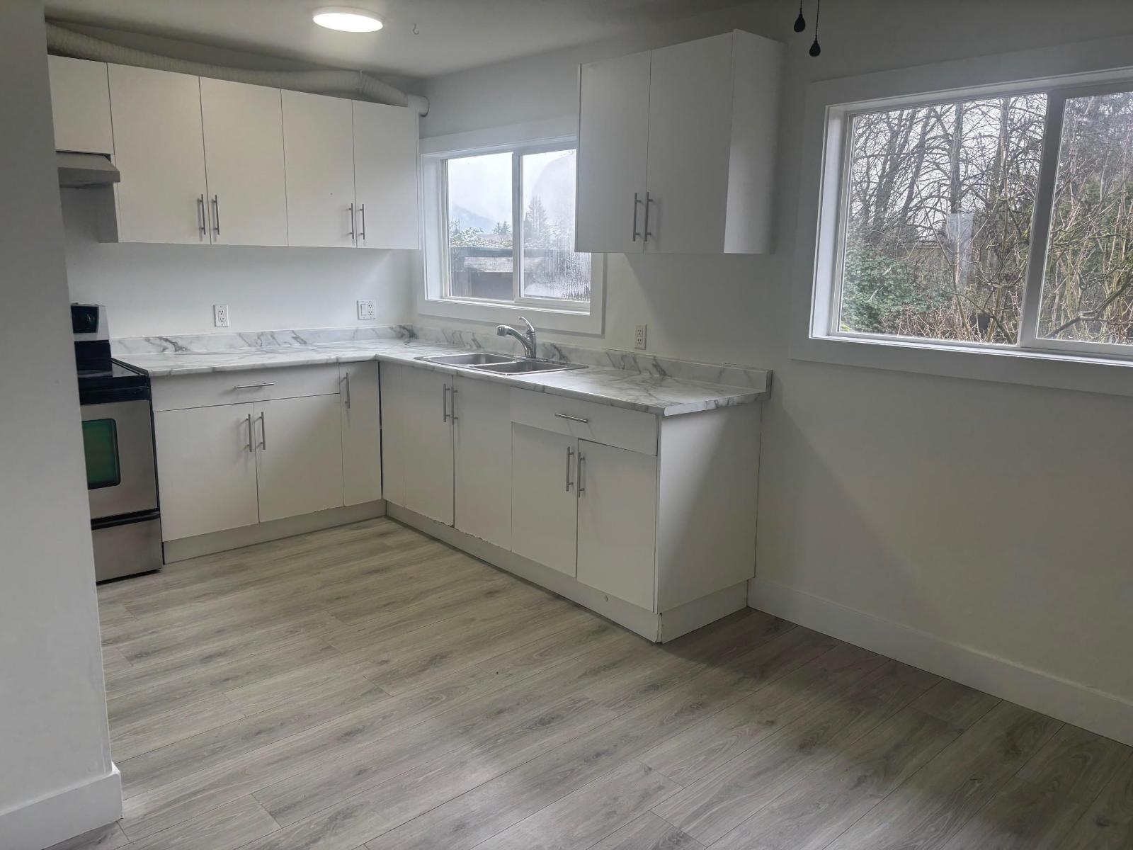 9122 Hiebert Street, Chilliwack Proper East, Chilliwack, British Columbia  V2P 6C7 - Photo 8 - R3087790