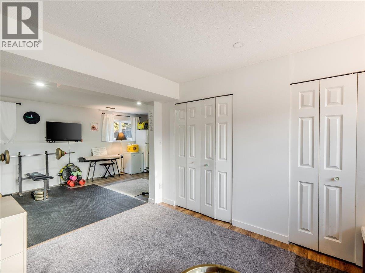 1359 Grosvenor Place, Castlegar, British Columbia  V1N 3X8 - Photo 34 - 10370880