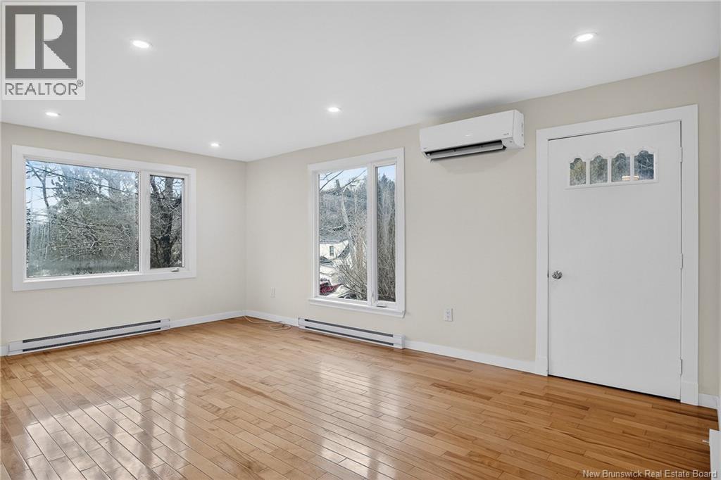 70 Francis Street, Saint John, New Brunswick  E2M 4S4 - Photo 7 - NB135327