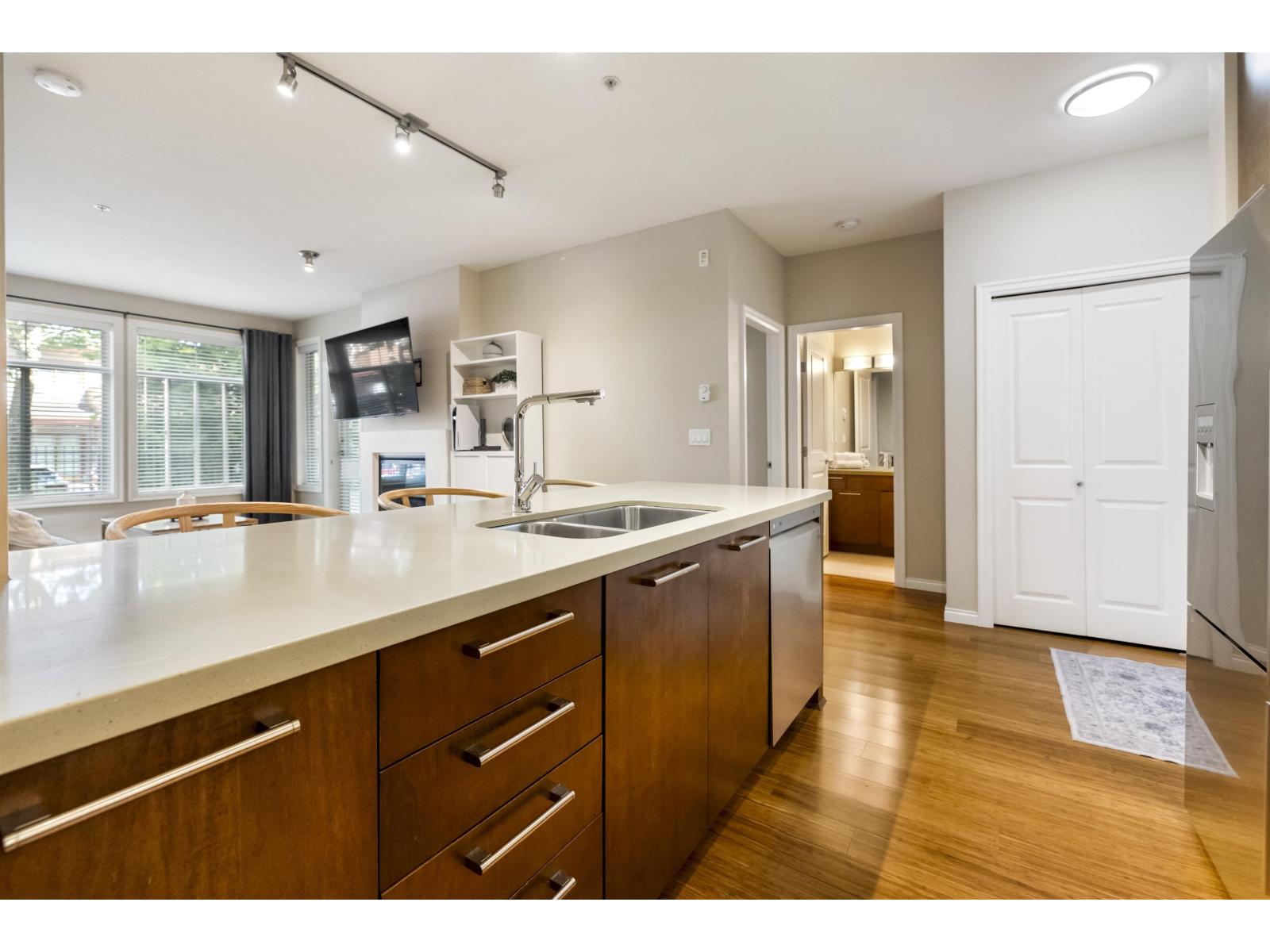 111 3355 Rosemary Heights Drive, Surrey, British Columbia  V3Z 2H5 - Photo 9 - R3098052