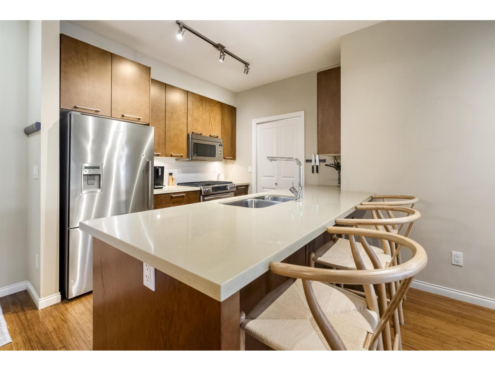 111 3355 Rosemary Heights Drive, Surrey, British Columbia  V3Z 2H5 - Photo 5 - R3098052