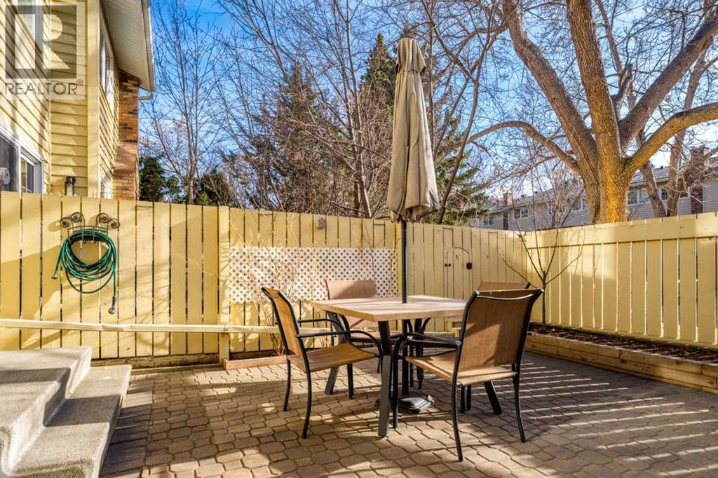 77 Point Drive Nw, Calgary, Alberta  T3B 4V9 - Photo 44 - A2293043