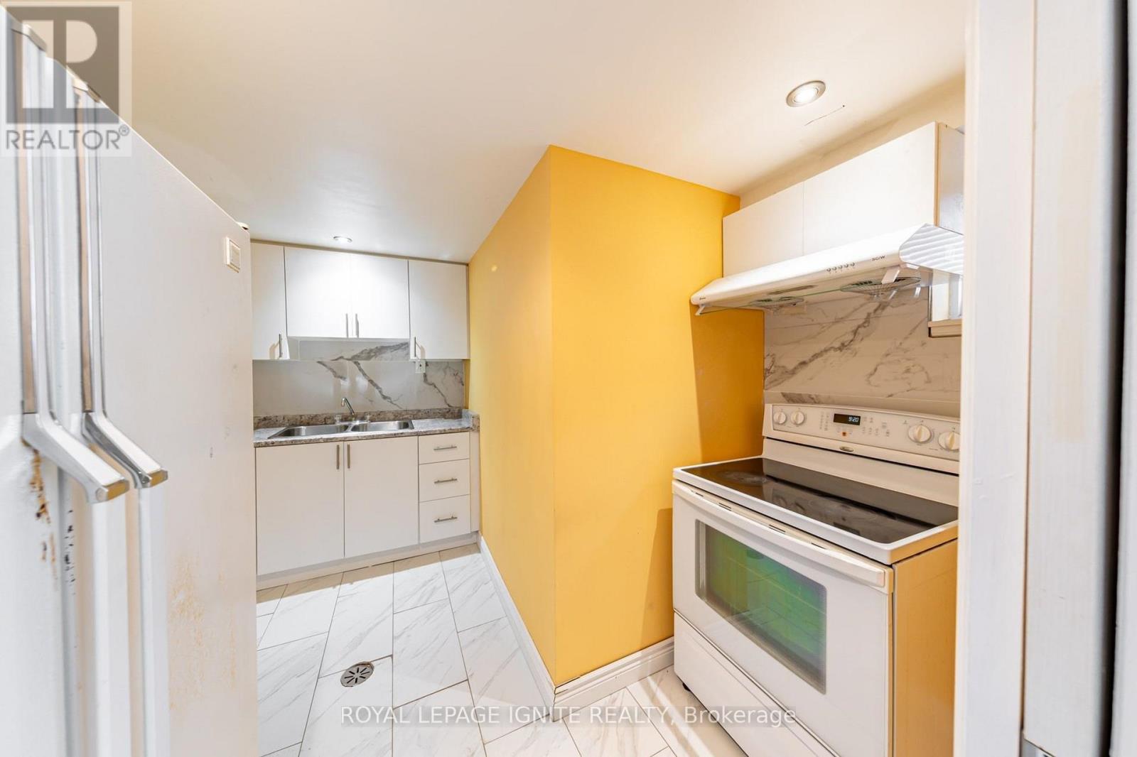 Room - 83 Deep Dene Drive, Toronto, Ontario  M1C 1L9 - Photo 11 - E12900078